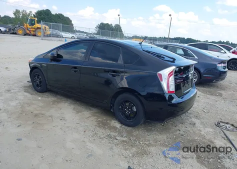 2013 Toyota Prius Two z USA, uszkodzony, nr VIN JTDKN3DU6D5646936